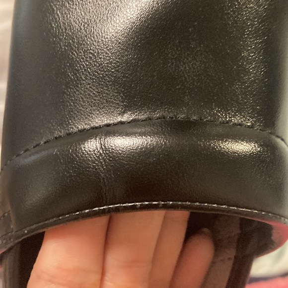 Black Dansko Clogs - Size 6 (36) - Picture 5 of 5